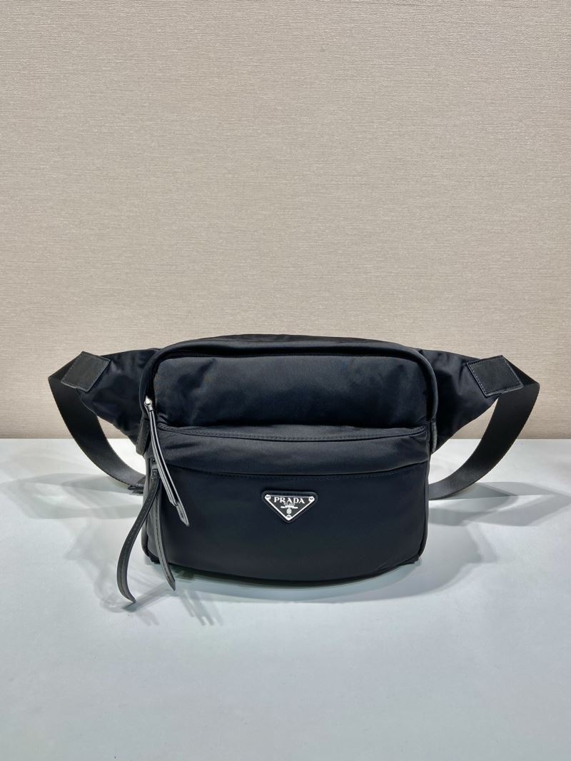 Pra*a waist chest packs